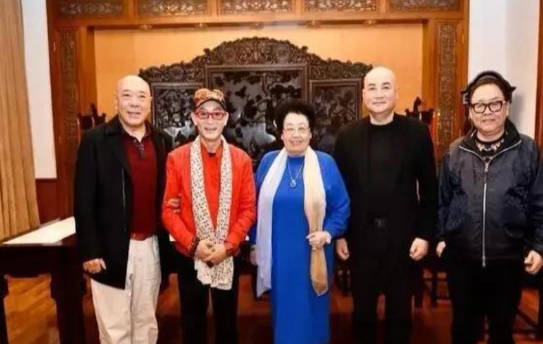 【深度复盘】紫檀文化的商业化传承之路:陈丽华迟重瑞三十四年的非典型婚姻 文化旅游 【深度复盘】紫檀文化的商业化传承之路:陈丽华迟重瑞三十四年的非典型婚姻 文化旅游