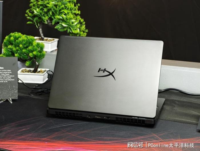  硬核拆解：HyperX暗影精灵MAX的300W+性能释放技术密码 游戏攻略